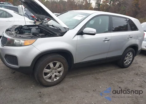 2011 Kia Sorento Lx z USA, uszkodzony, nr VIN 5XYKT3A11BG071049